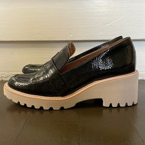 Dolce Vita Black Faux-Patent Leather Wedge Loafer, size 8…lightweight!